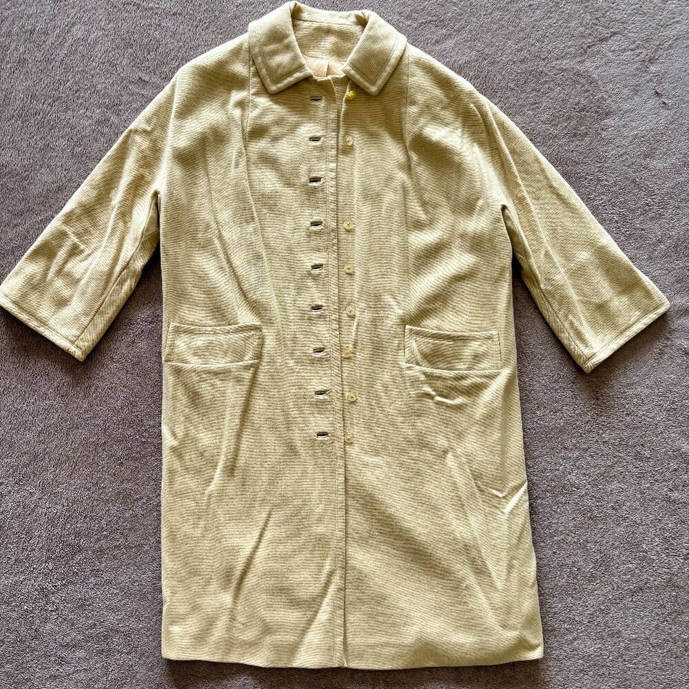 Vintage 1960s Women's Travel Aire by Dumas Cream Wool Coat
